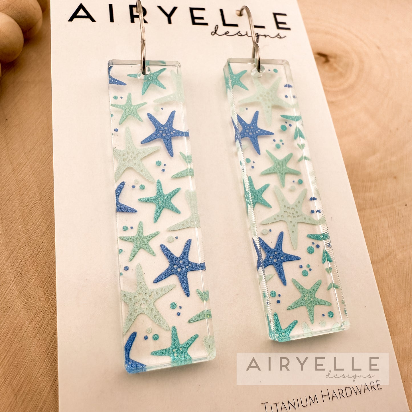 Starfish Clear Acrylic Bar Earrings